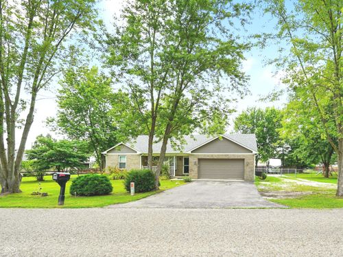 6020 Smokey View Rd, Mooresville, IN, 46158-6079 | Card Image