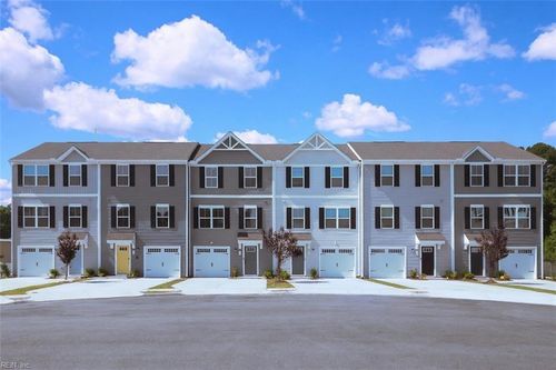 98 Clara Ct, Suffolk, VA, 23434-6546 | Card Image