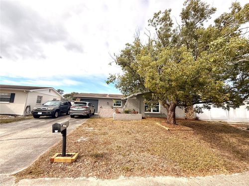 9337 Barrington Ln, PORT RICHEY, FL, 34668-4456 | Card Image