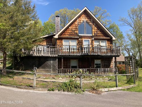 422 Crosby Dr, Bean Station, TN, 37708-5609 | Card Image