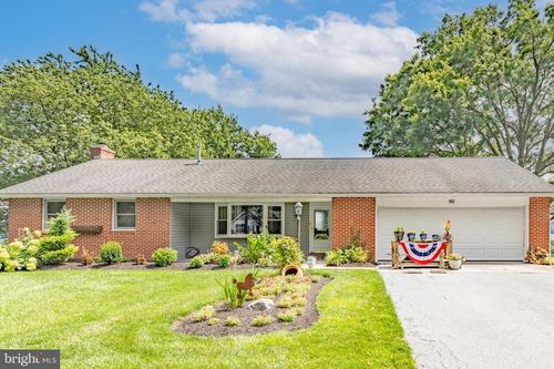 90 Upper Valley Rd, CHRISTIANA, PA, 17509-9773 | Card Image