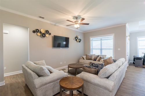 7645 Wildflower Way, Abilene, TX, 79602-1619 | Card Image