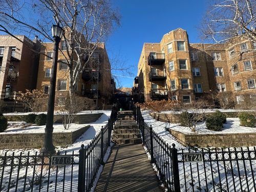 apt-2s-4718 N Beacon St, Chicago, IL, 60640-4815 | Card Image
