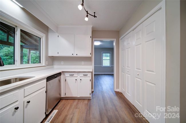 Kitchen Overlooking Covered Porch | Image 12