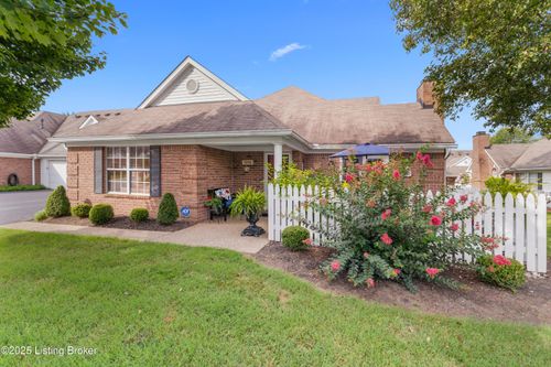 1210 Fox Pointe Dr, Louisville, KY, 40242-4505 | Card Image