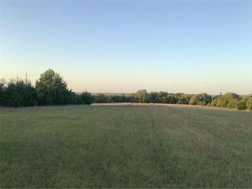 339414 E Highway 62, Meeker, OK, 74855-3241 | Card Image