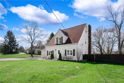 431 Sunset Dr, Butler, PA, 16001-1337 | Card Image