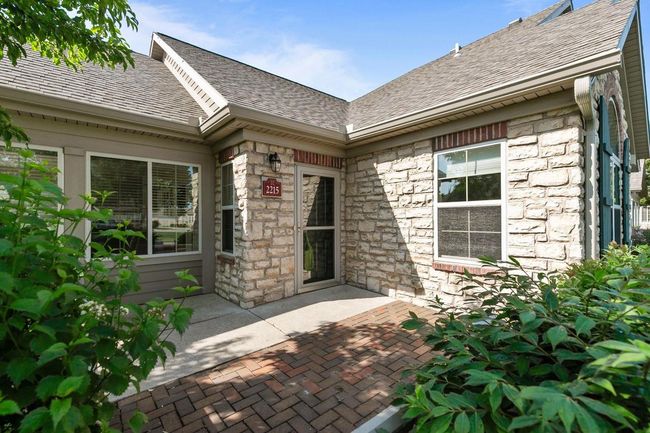 62 - 2215 E Tuscany Way, Condo with 2 bedrooms, 2 bathrooms and null parking in APPLETON WI | Image 4