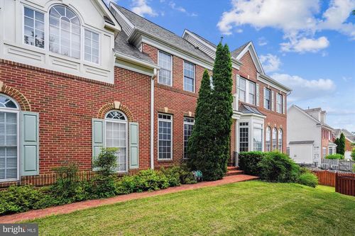 43641 Hartshire Ter, LEESBURG, VA, 20176-8404 | Card Image