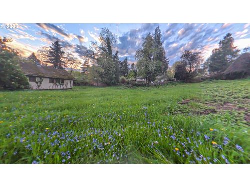 3525 Se Lake Rd, Milwaukie, OR, 97222-6928 | Card Image