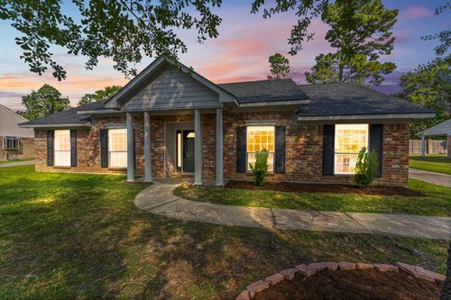 28710 Savannah Dr, Shenandoah, TX, 77381-1131 | Card Image