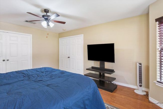 Bedroom 5 or 2nd living area on the first floor. | Image 35