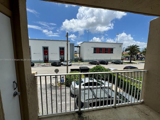 APT-201 - 2620 W 76 Th St, Condo with 2 bedrooms, 2 bathrooms and null parking in Hialeah FL | Image 17