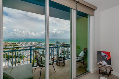 PH3205 - 90 Alton Rd, Condo with 1 bedrooms, 1 bathrooms and null parking in Miami Beach FL | Image 3