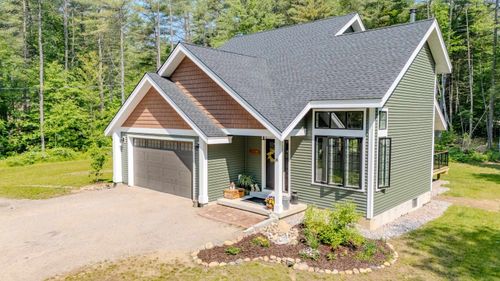 20 Horse Pasture Ln, Thornton, NH, 03285-6600 | Card Image