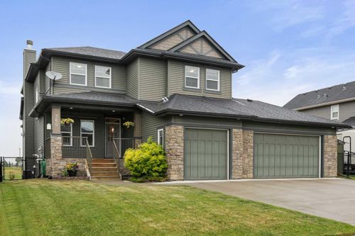 260 Boulder Creek Crescent Se, Langdon, AB, T0J1X3 | Card Image