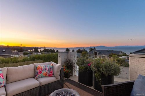 5079 Vista View Cres, Nanaimo, BC, V9V1L6 | Card Image