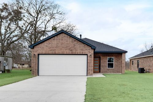 308 N 5th St, Quinlan, TX, 75474-8924 | Card Image