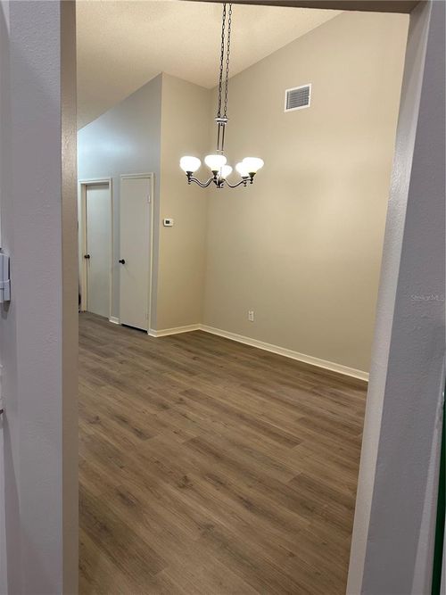 9765 Fox Chapel Rd, TAMPA, FL, 33647-1827 | Card Image