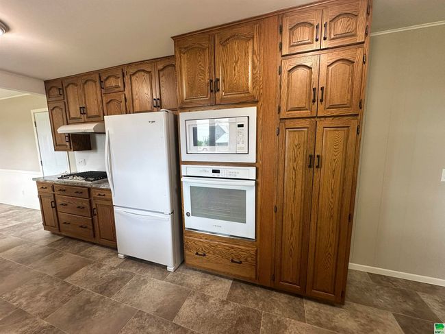 1215 3 Rd Ave Sw, House other with 2 bedrooms, 2 bathrooms and null parking in Le Mars IA | Image 7