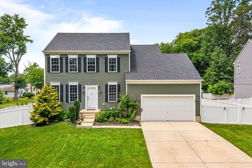 201 Winstead Ave, Moorestown, NJ, 08057-1232 | Card Image