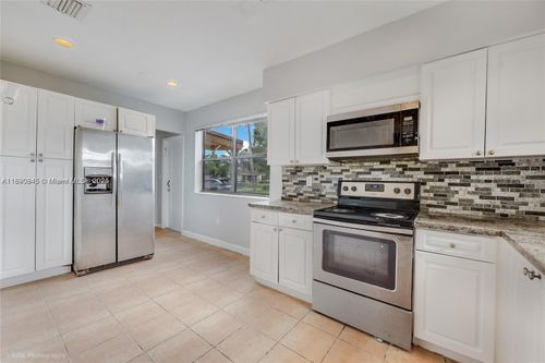 0-19225 Nw 23rd Ave, Miami Gardens, FL, 33056-2607 | Card Image