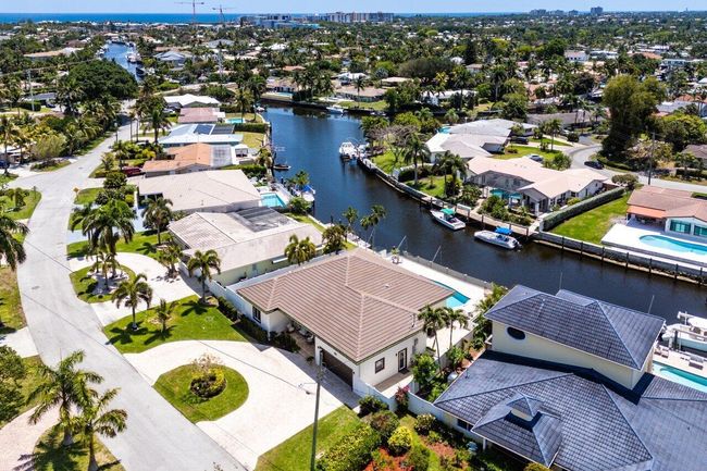 1008 Se 10 Th Ct, House other with 3 bedrooms, 4 bathrooms and null parking in Deerfield Beach FL | Image 53