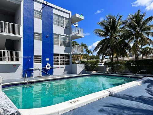 apt-209-2175 Ne 170th St, North Miami Beach, FL, 33162-3387 | Card Image