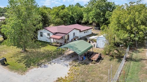 161 First St, Lone Grove, OK, 73443-6145 | Card Image