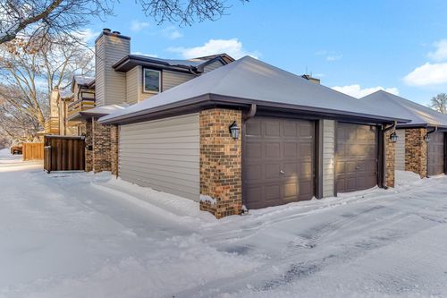 unit-4-330 Ford Rd, Saint Louis Park, MN, 55426-4809 | Card Image