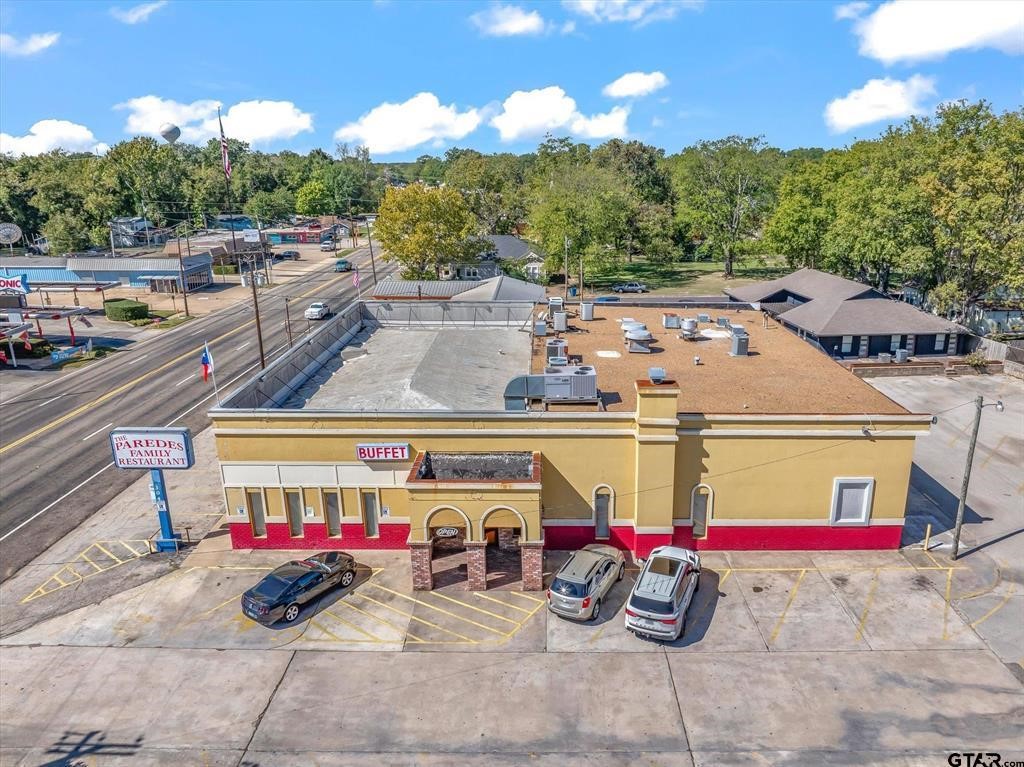 304 W Broad St, Mineola, TX 75773