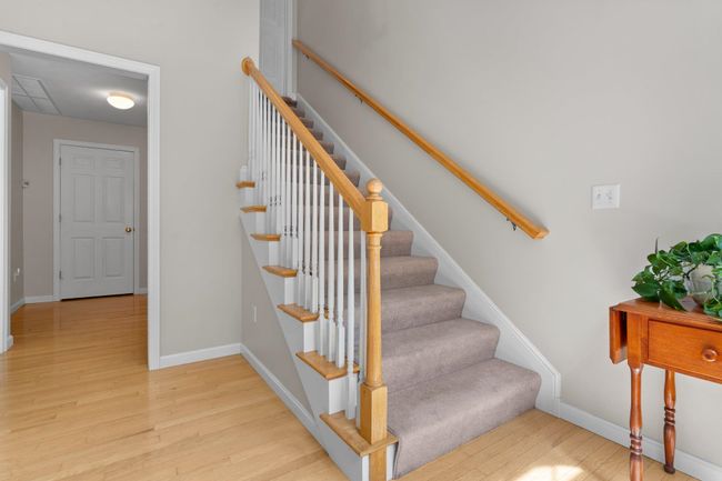 16 Ann Logan Cir, House other with 3 bedrooms, 3 bathrooms and null parking in Raymond NH | Image 17