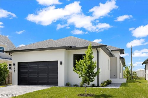 3044 Woodside Ave, NAPLES, FL, 34112-7335 | Card Image