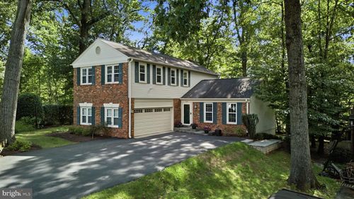 1426 Fallswood Dr, ROCKVILLE, MD, 20854-5503 | Card Image
