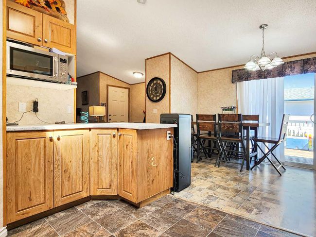 266 Mawdsley Crescent, Home with 2 bedrooms, 2 bathrooms and 3 parking in Grande Cache AB | Image 11