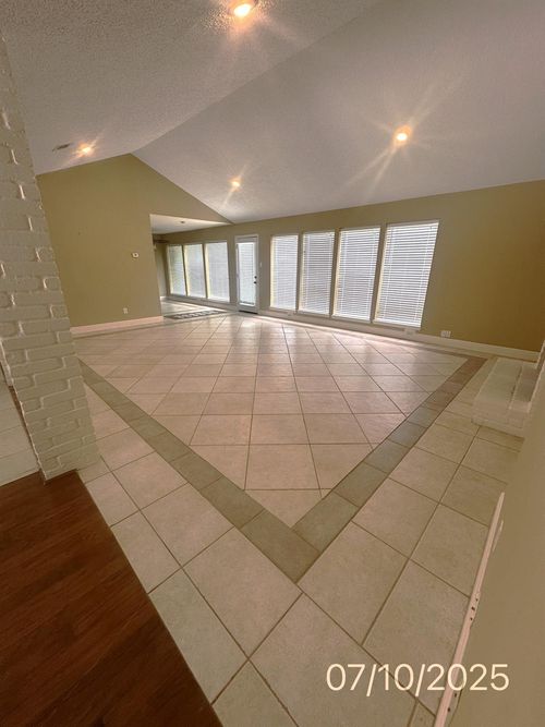 20326 Spoonwood Dr, Humble, TX, 77346-1724 | Card Image