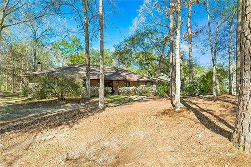 599 Dove Park Rd, Covington, LA, 70433-6237 | Card Image