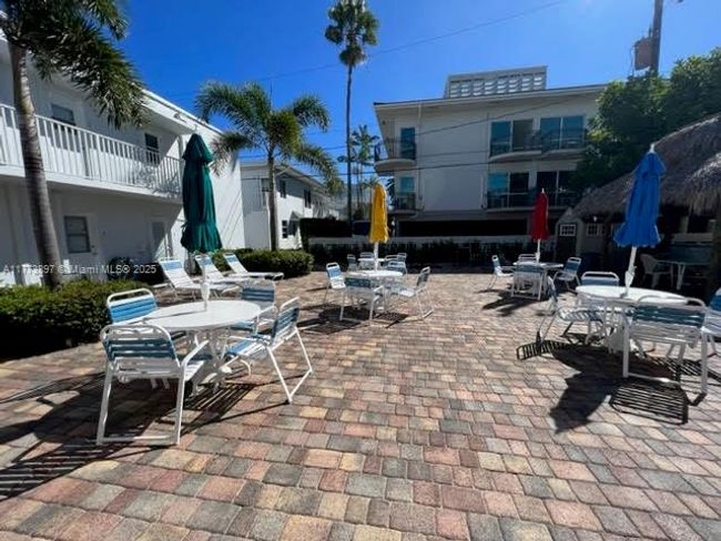 APT-17 - 4228 N Ocean Dr, Condo with 0 bedrooms, 1 bathrooms and null parking in Lauderdale By The Sea FL | Image 31