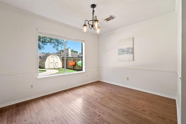 Dining area | Image 16