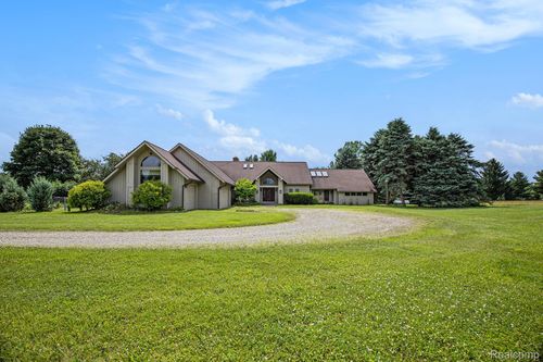 3101 Delano Rd, Oxford, MI, 48371-2007 | Card Image