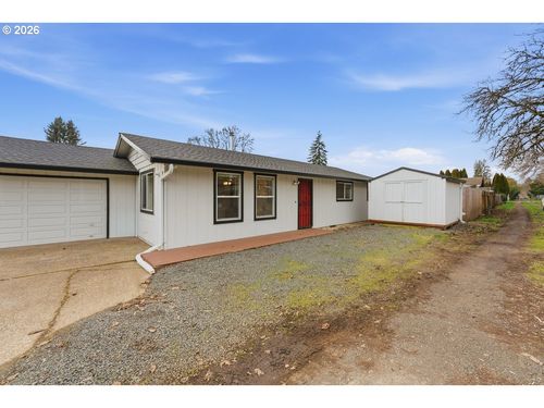 369 S 16th Ave, Cornelius, OR, 97113-7422 | Card Image