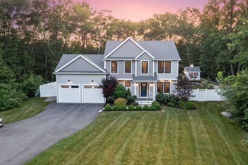 540 Pulaski Blvd, Bellingham, MA, 02019-2065 | Card Image