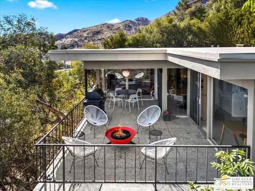 2020 Southridge Dr, Palm Springs, CA, 92264-4966 | Card Image