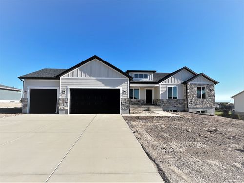 218-124 S Freedom Way, Grantsville, UT, 84029-3747 | Card Image
