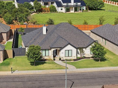 1005 Buckingham Ave, Wolfforth, TX, 79382-3224 | Card Image