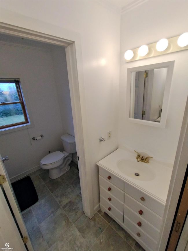 4th Bathroom | Image 50