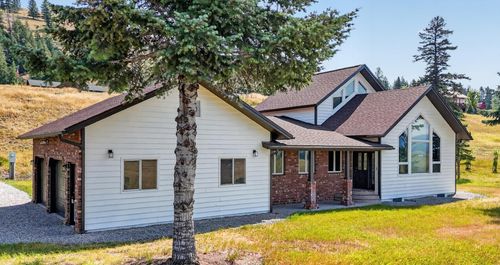 100 Mountain Circle Dr, Eureka, MT, 59917-7110 | Card Image