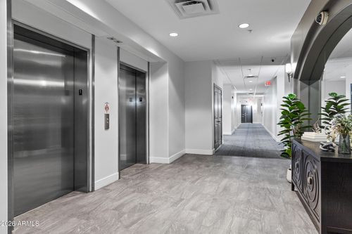 5024-945 E Playa Del Norte Dr, Tempe, AZ, 85288-2205 | Card Image