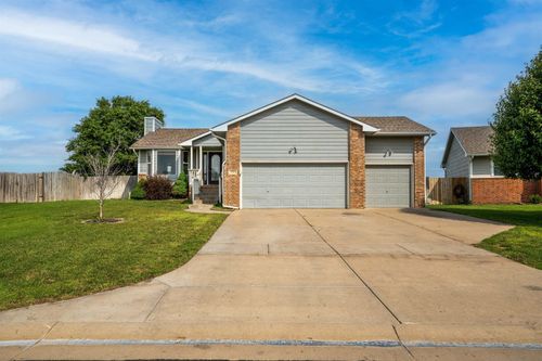 1901 N Mcrae Dr, Goddard, KS, 67052-8578 | Card Image