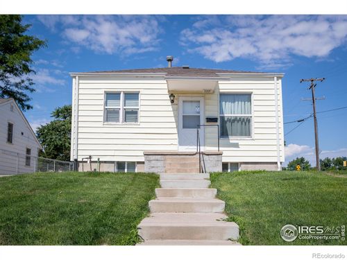2203 10th Ave, Greeley, CO, 80631-7222 | Card Image
